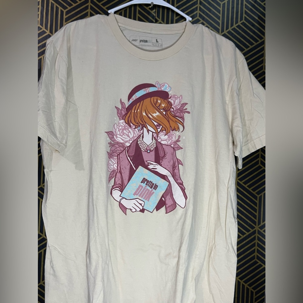 Mondo Pretty In Pink Unisex T-Shirt